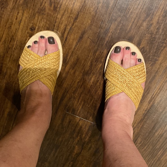 Cute sandals - Picture 5 of 8